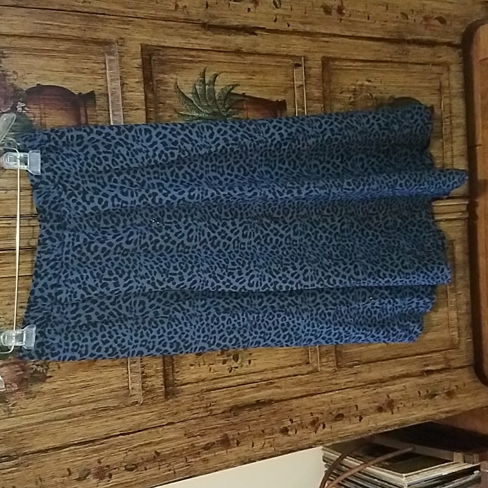 Sequin Embellished Animal Print Skirt
